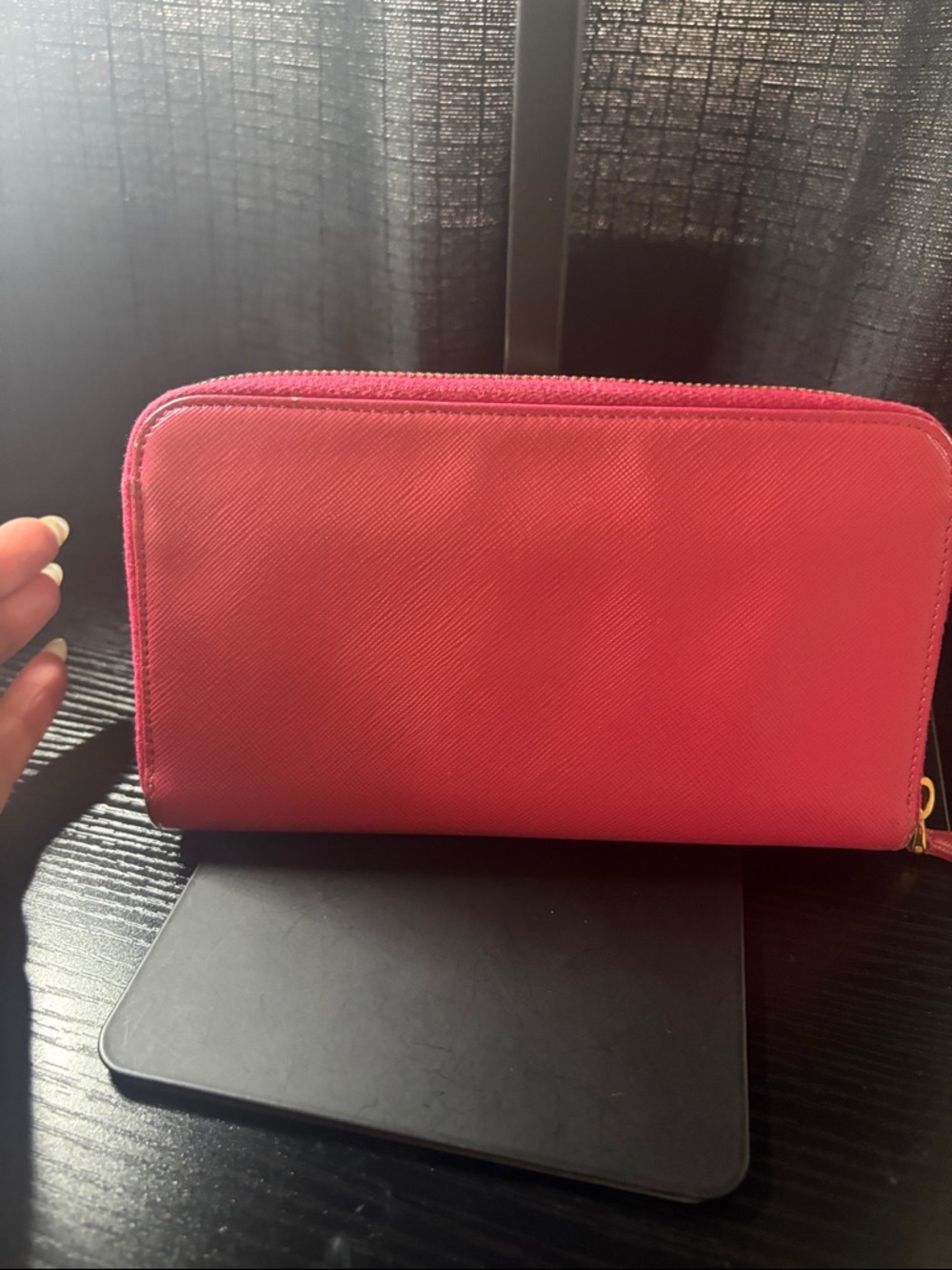 Prada Pink Saffiano Zip Wallet with Gold Logo - Picture 8 of 17